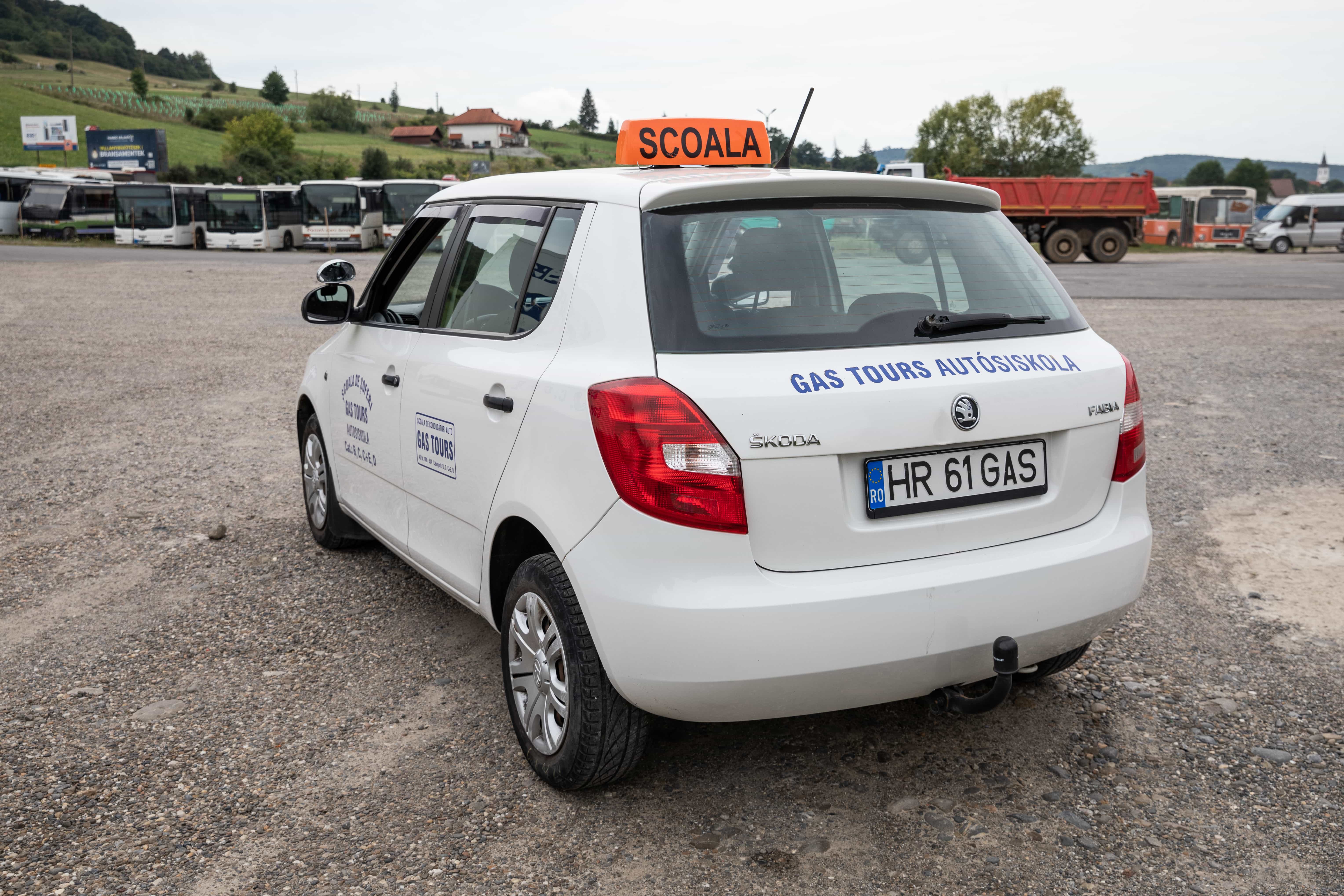 Skoda Fabia Back Gas Tours