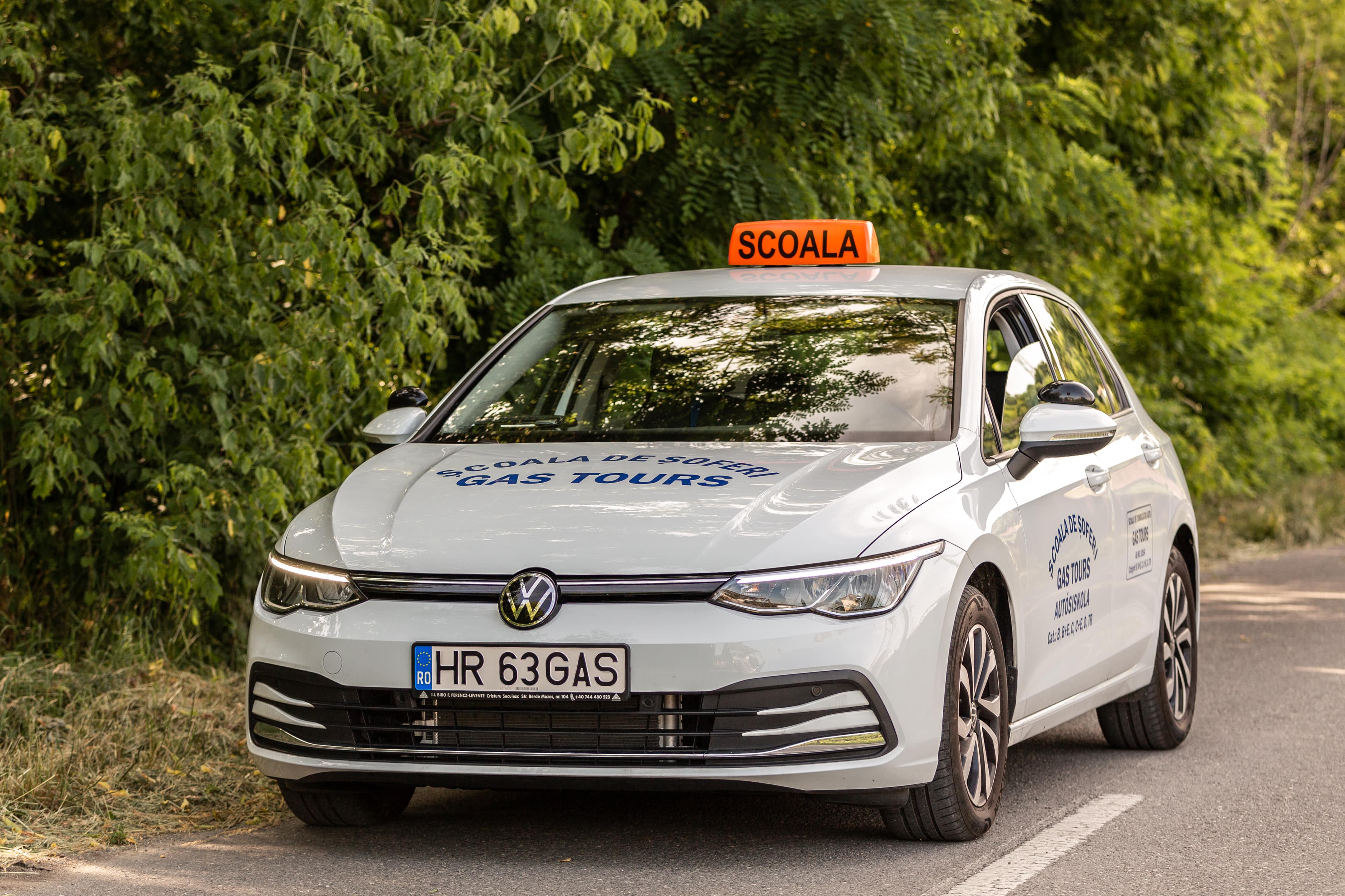VW Golf 8 Gas Tours
